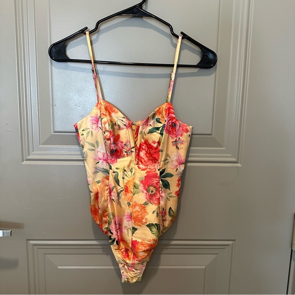 For Love & Lemons Versilla Bodysuit Size Extra Small XS Floral Orange - Picture 2 of 6